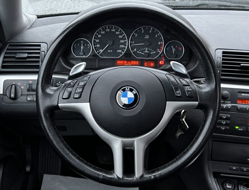 BMW SERIE 3 E46 330 Ci COUPE 3.0 6 CYLINDRES 231 Cv 1ERE MAIN / BOITE AUTO 88 200 Kms - Garantie1an