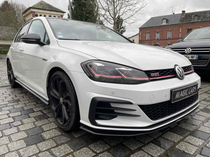 VOLKSWAGEN GOLF VII 2019