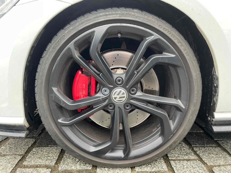 VOLKSWAGEN GOLF VII 2019