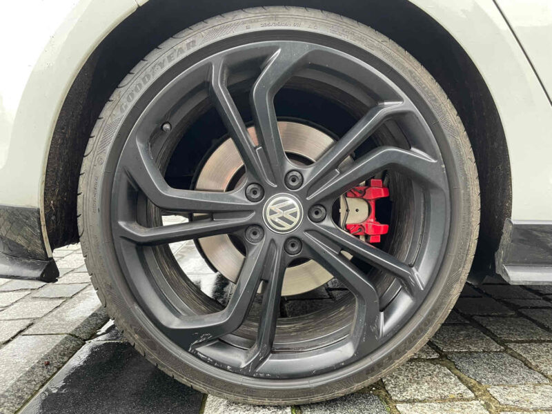 VOLKSWAGEN GOLF VII 2019