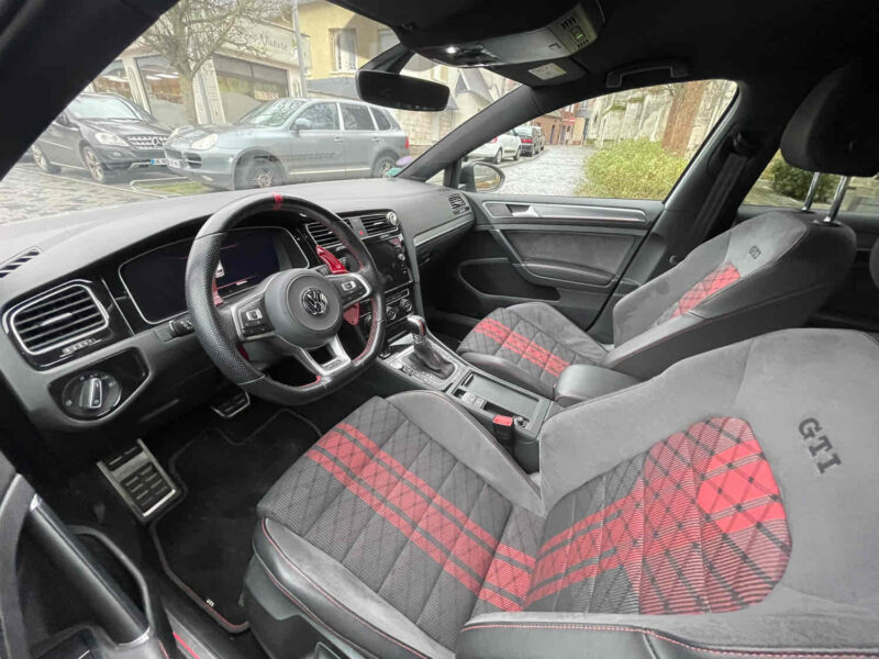 VOLKSWAGEN GOLF VII 2019