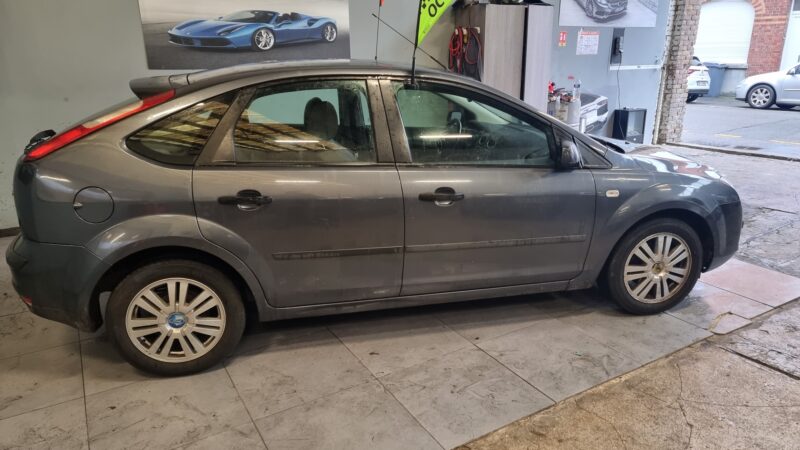 FORD FOCUS II 2005