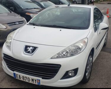 PEUGEOT 207 CC 2011