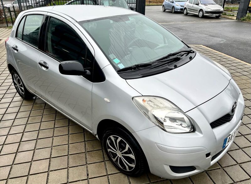 TOYOTA YARIS 1.0 VVT-i Edition Limited