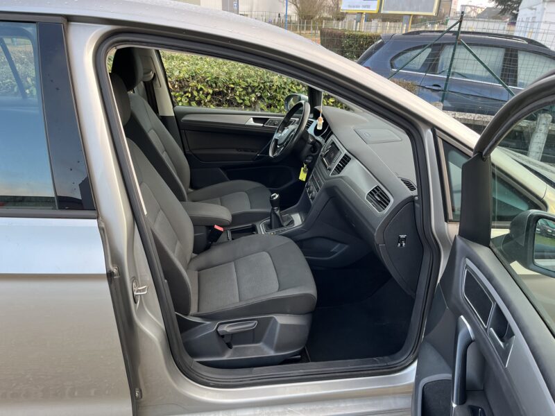 VOLKSWAGEN GOLF SPORTSVAN VII 2014