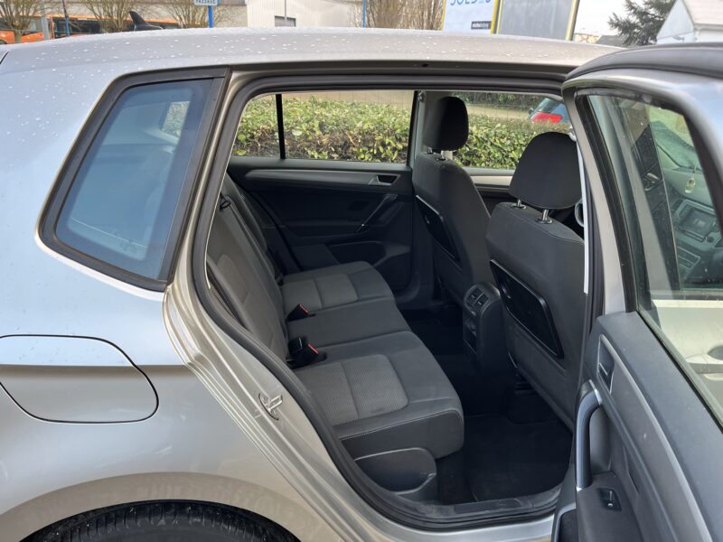 VOLKSWAGEN GOLF SPORTSVAN VII 2014