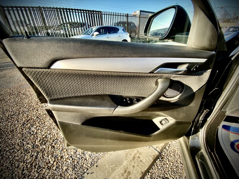 B.M.W. X2 118 LOUNGE 2018