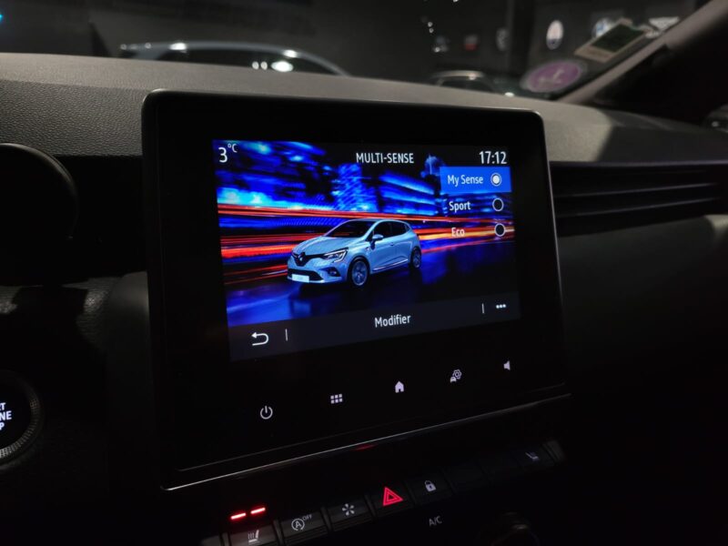 RENAULT CLIO V 90 CV INTENS SIEGE ET VOLANT CHAUFFANT