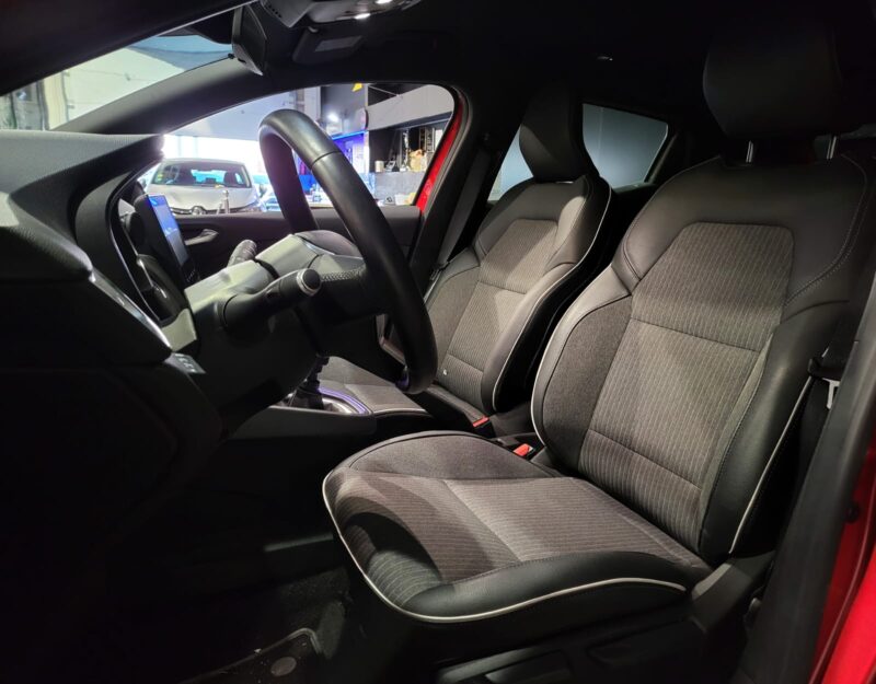 RENAULT CLIO V 90 CV INTENS SIEGE ET VOLANT CHAUFFANT