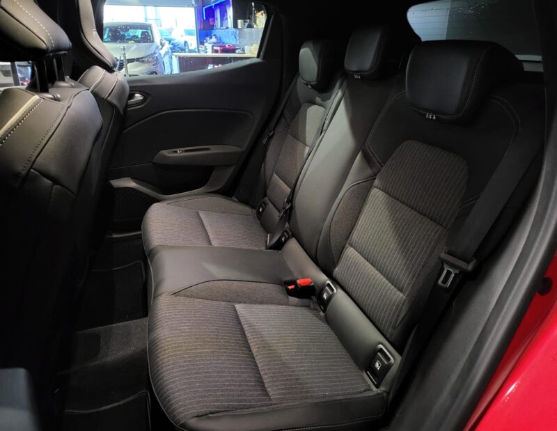 RENAULT CLIO V 90 CV INTENS SIEGE ET VOLANT CHAUFFANT