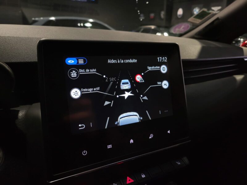 RENAULT CLIO V 90 CV INTENS SIEGE ET VOLANT CHAUFFANT