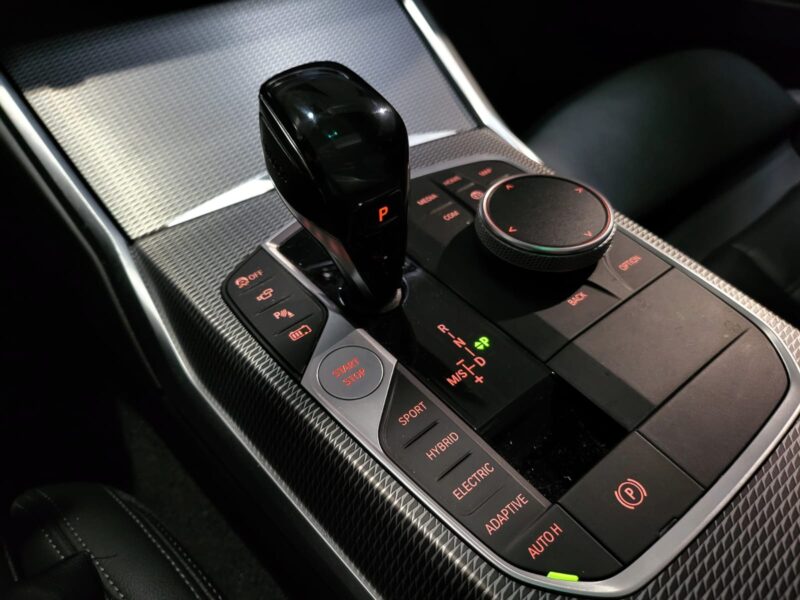 BMW Série 3 330eA 292ch M Sport Full Options