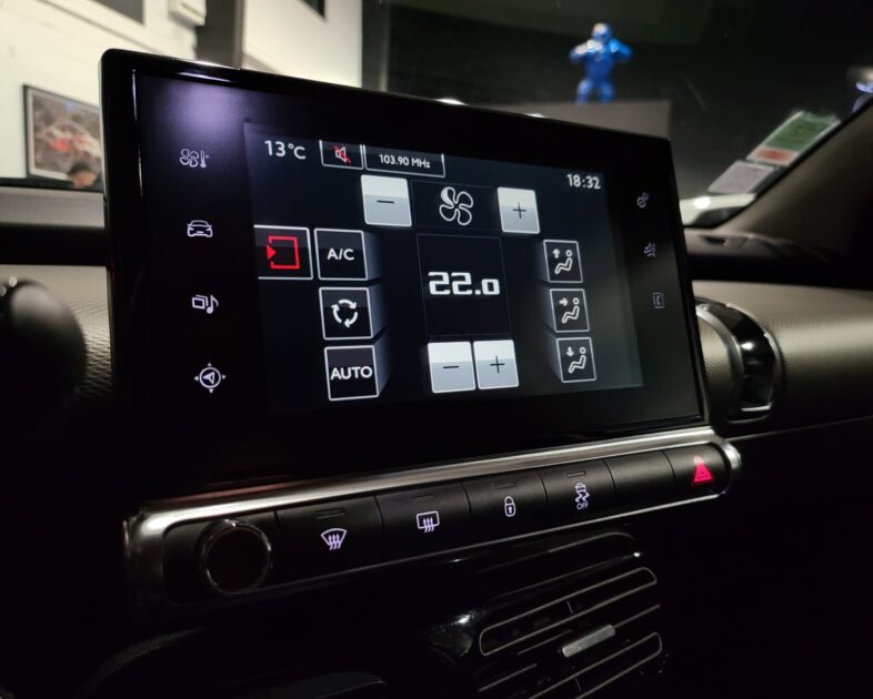 CITROEN C4 C4 CACTUS 1.6 BlueHDi 100cv SHINE BVM6 CAMERA AIR BUMP