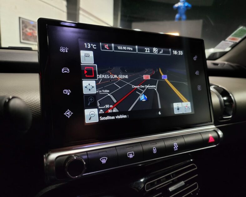 CITROEN C4 C4 CACTUS 1.6 BlueHDi 100cv SHINE BVM6 CAMERA AIR BUMP