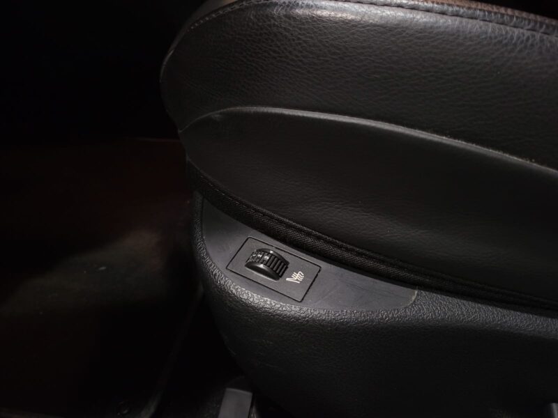 PEUGEOT 407 Coupé V6 204 CV SIEGE CHAUFANT / ELECTRIQUE A MEMOIRE / JBL