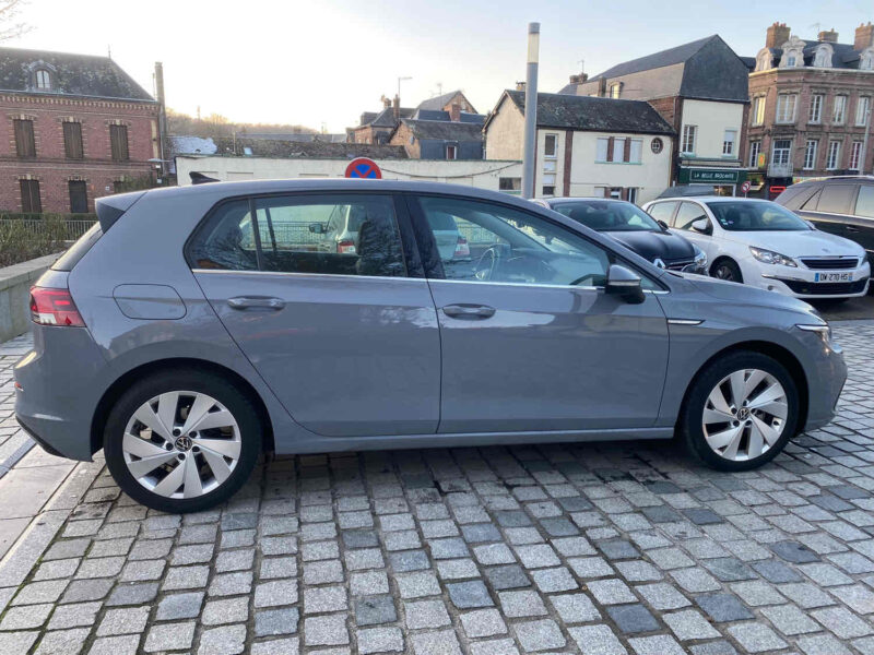 VOLKSWAGEN GOLF VIII 2020