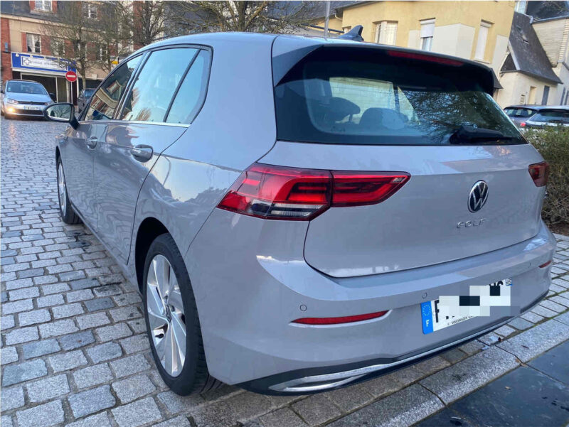 VOLKSWAGEN GOLF VIII 2020
