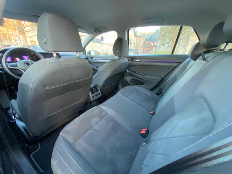 VOLKSWAGEN GOLF VIII 2020