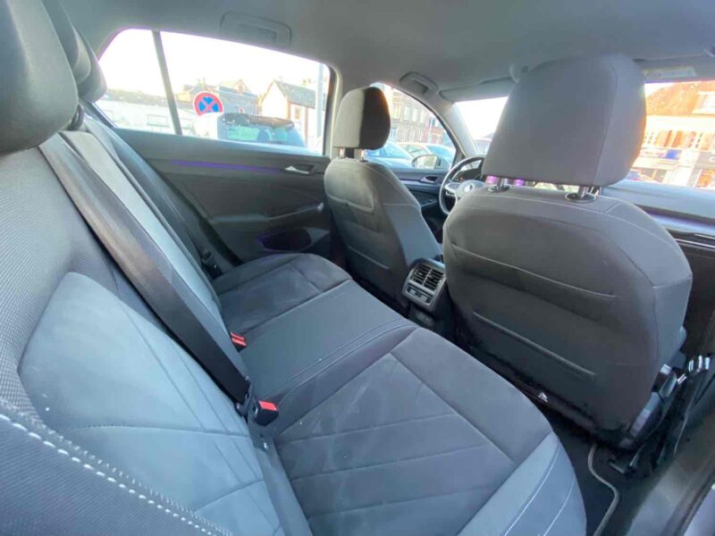 VOLKSWAGEN GOLF VIII 2020