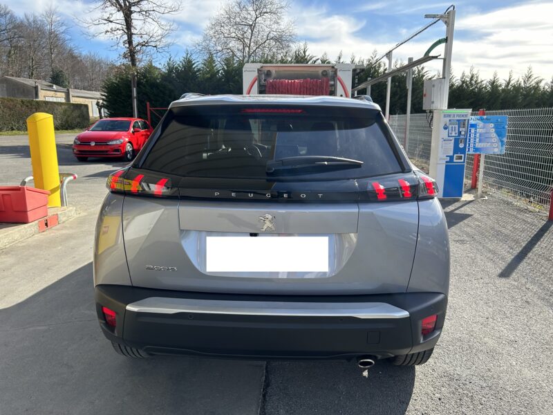 PEUGEOT 2008 2022