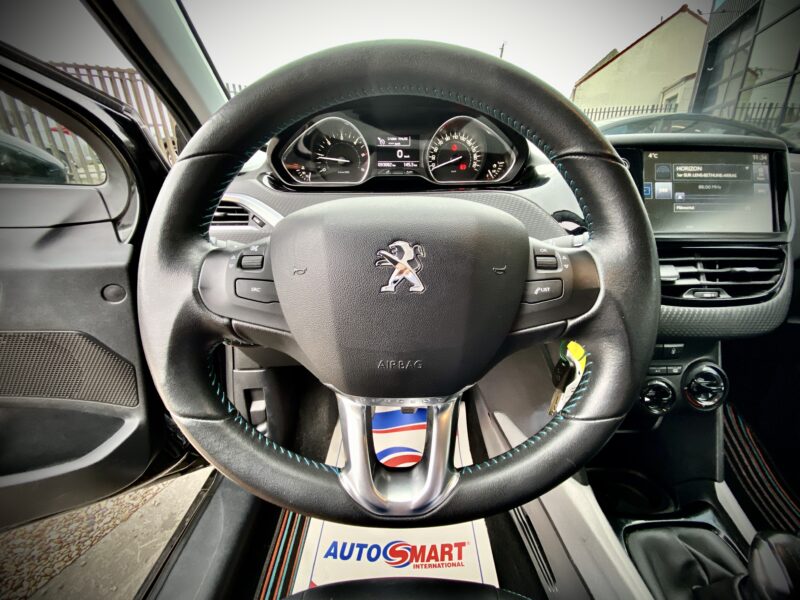 PEUGEOT 2008 1.6 URBAN CROSS 2015