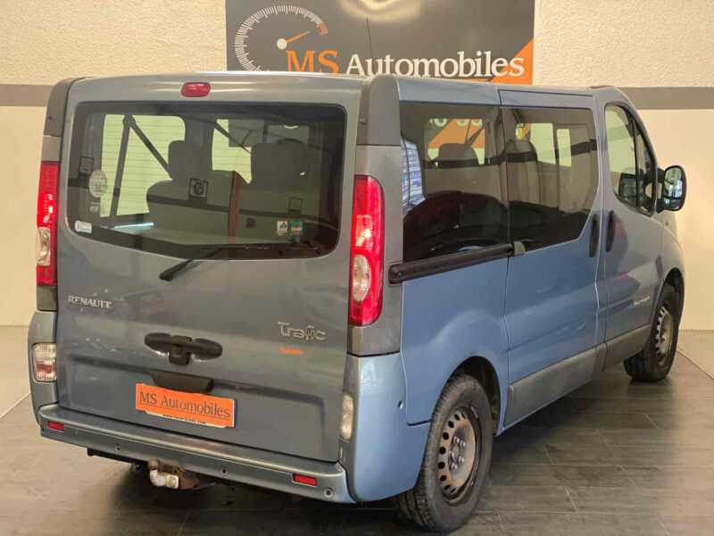 RENAULT TRAFIC II  2010