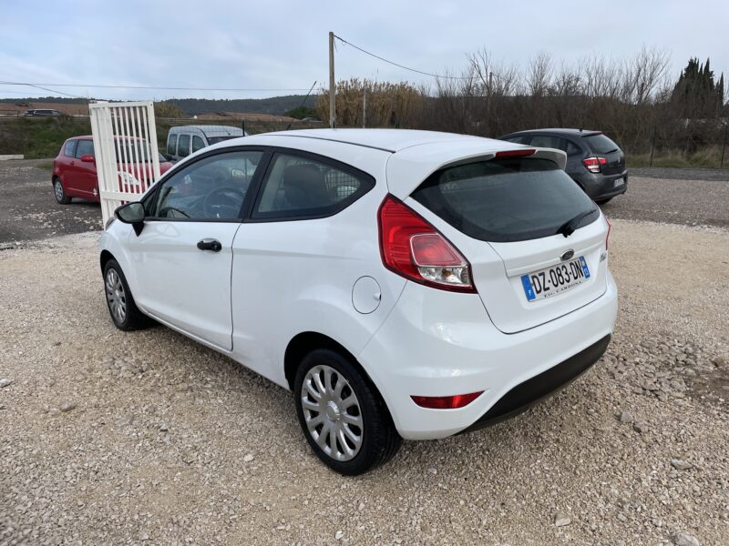 FORD Fiesta VI Phase 2 Van 1.5 TDCi 75 cv (Commercial)