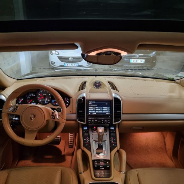 PORSCHE CAYENNE S 2011