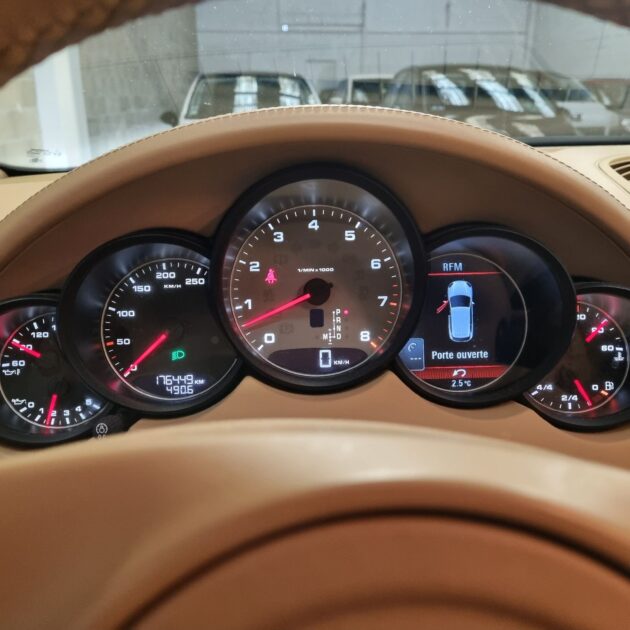 PORSCHE CAYENNE S 2011