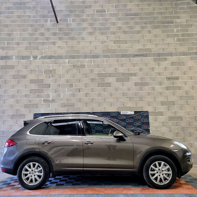 PORSCHE CAYENNE S 2011