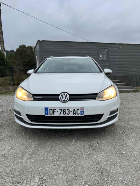 VOLKSWAGEN GOLF VII Variant 2014