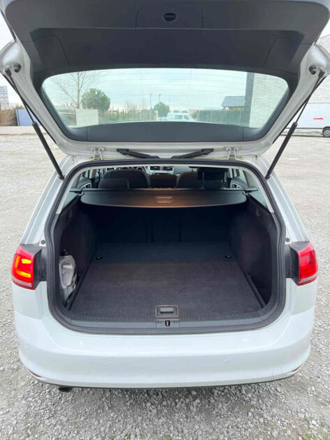 VOLKSWAGEN GOLF VII Variant 2014