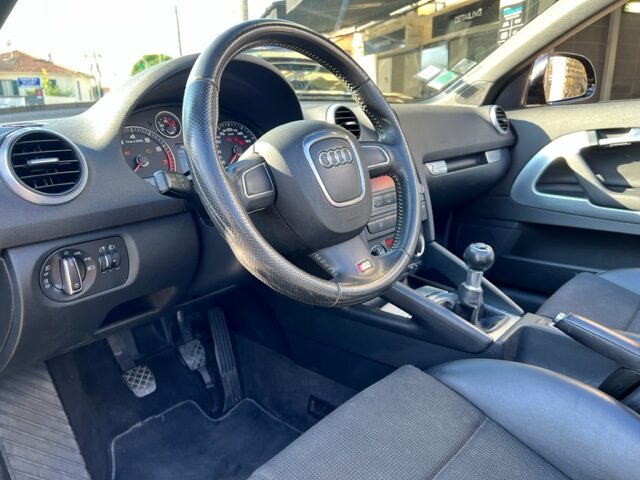 AUDI A3 1,6 102CH TFSI Décapotable 2009
