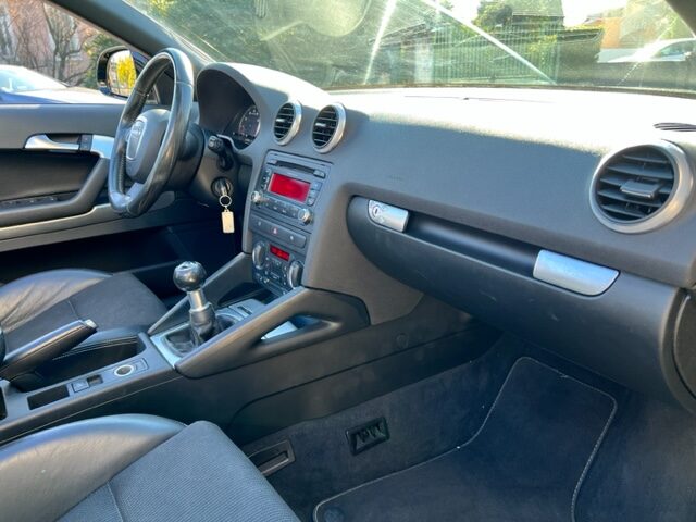 AUDI A3 1,6 102CH TFSI Décapotable 2009