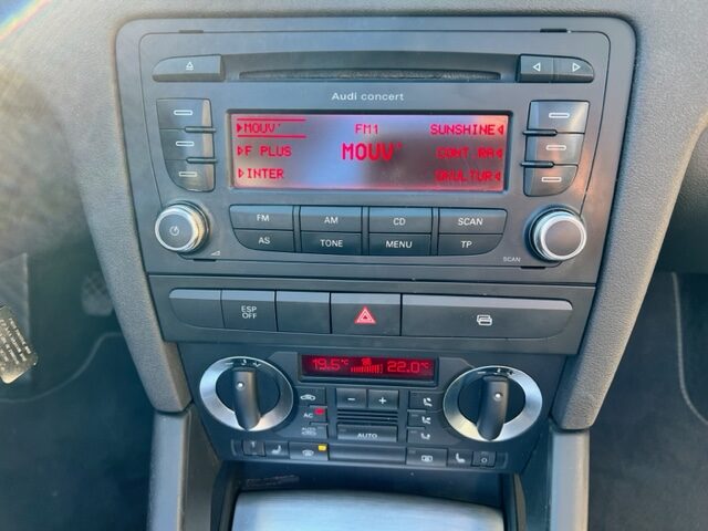 AUDI A3 1,6 102CH TFSI Décapotable 2009