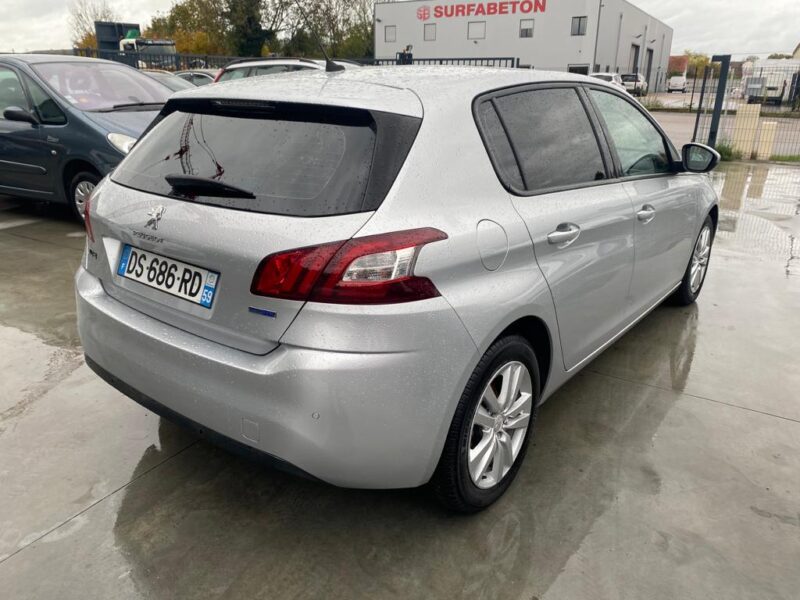 PEUGEOT 308 1.6 BlueHDi 120 S&S Business Pack