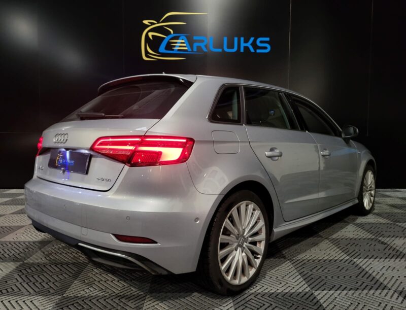 AUDI A3 Sportback E-Tron 204 cv DESIGN LUXE CAMERA / PARK ASSYST