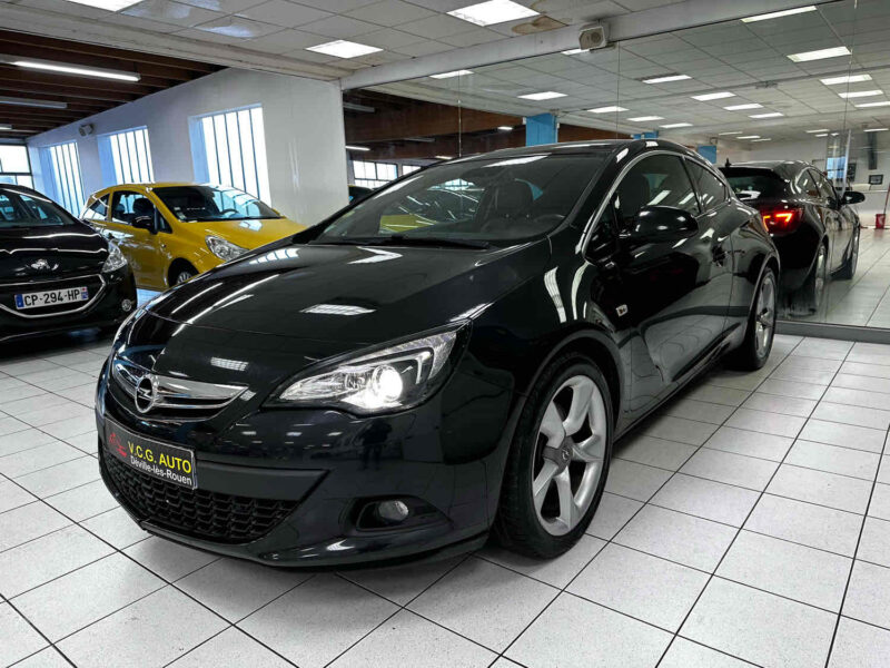 OPEL ASTRA J GTC 1.7 CDTI 130ch S&S Sport Pack