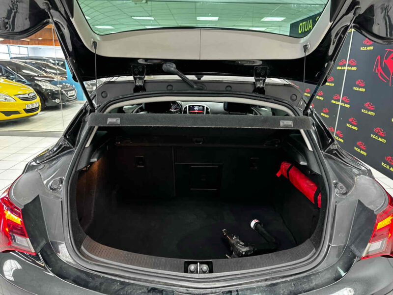 OPEL ASTRA J GTC 1.7 CDTI 130ch S&S Sport Pack