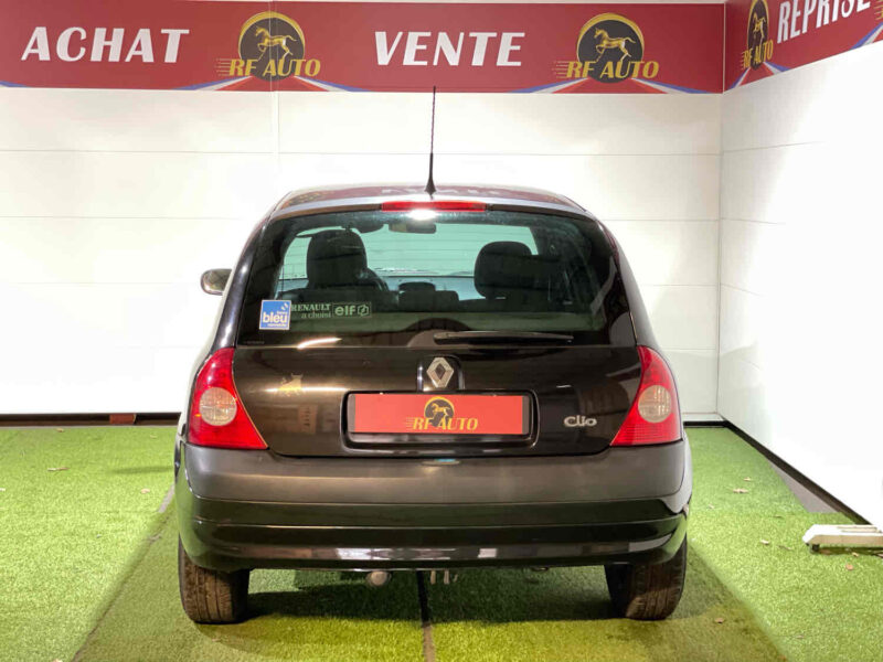 RENAULT CLIO II 2003 1.2 