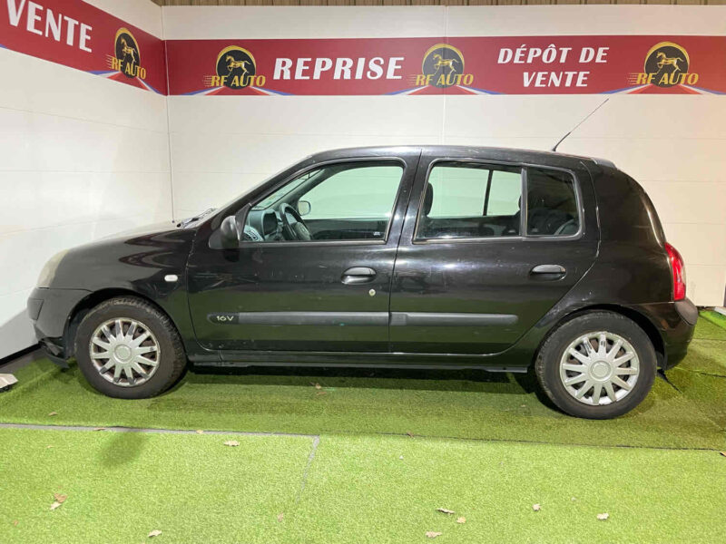 RENAULT CLIO II 2003 1.2 