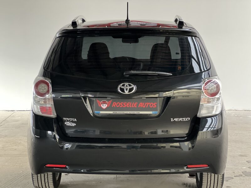 TOYOTA VERSO LIFE 1.8 7Places 147CH