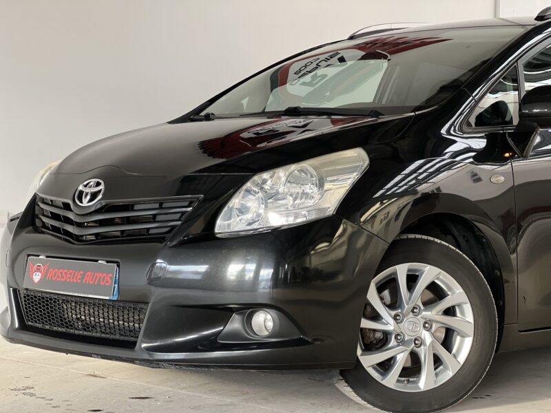 TOYOTA VERSO LIFE 1.8 7Places 147CH