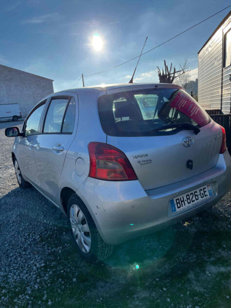 TOYOTA YARIS 2008