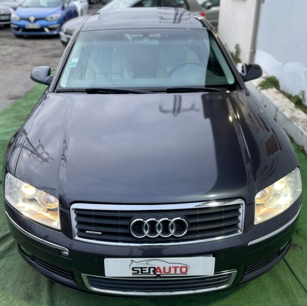 AUDI A8 2004