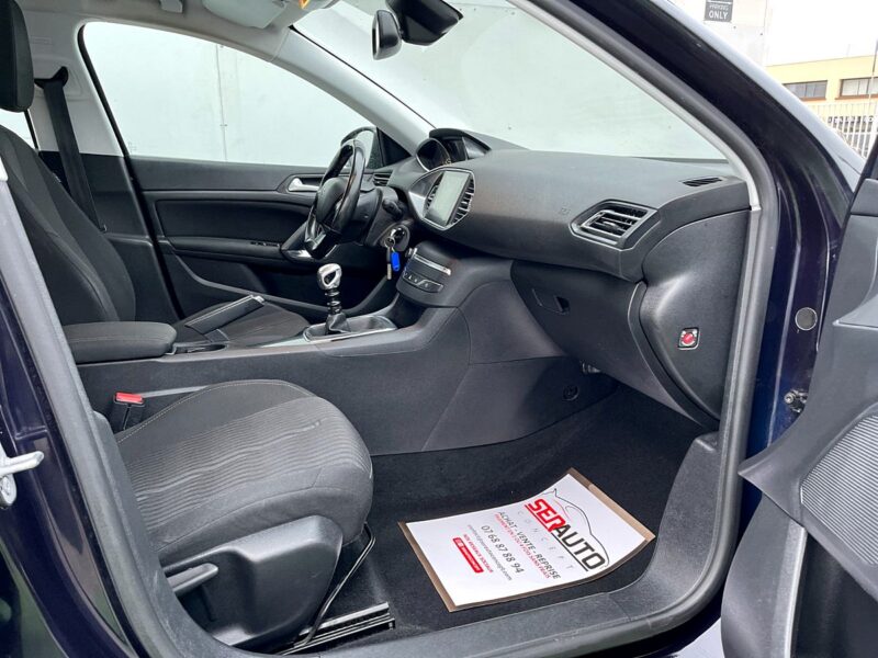 PEUGEOT 308 SW II 2015