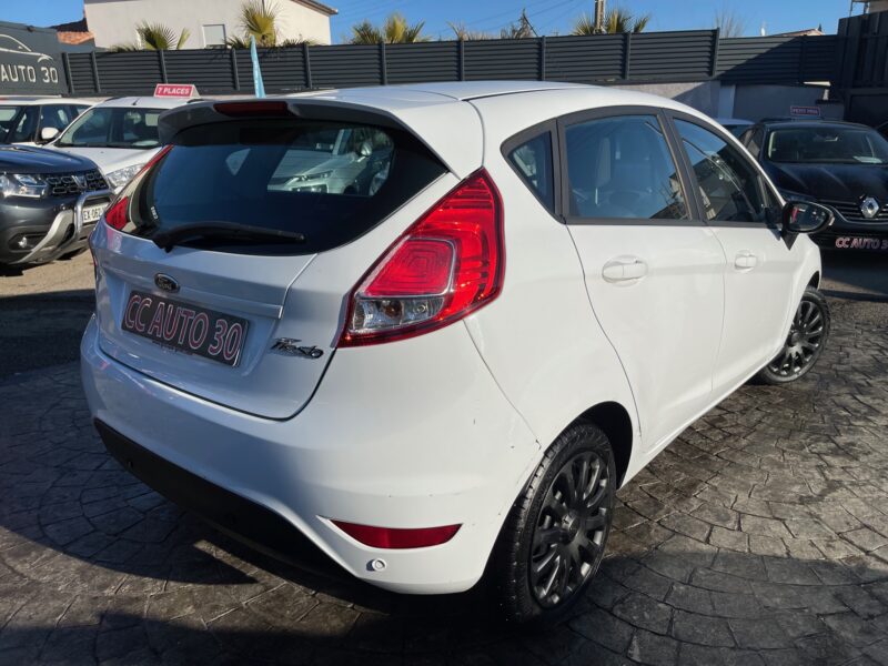 FORD FIESTA VI 2015