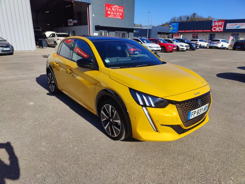 PEUGEOT 208 II e-208 136cv GT LINE GARANTIE 2 ANS
