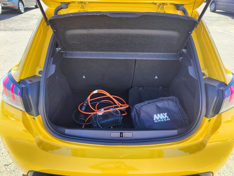 PEUGEOT 208 II e-208 136cv GT LINE GARANTIE 2 ANS