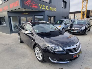 OPEL INSIGNIA  Sports Tourer 2.0 CDTi 140 